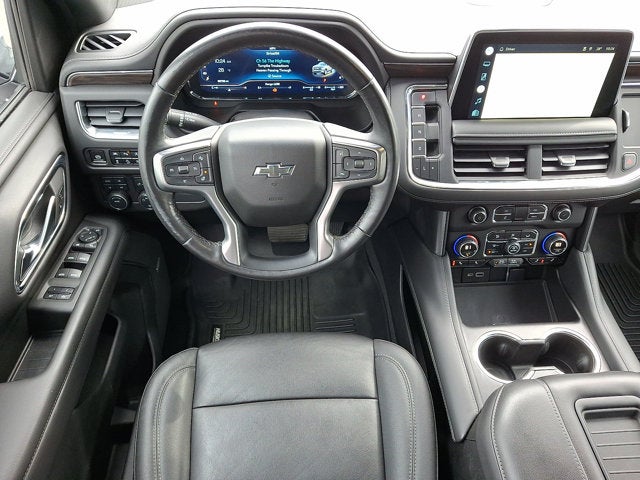 2022 Chevrolet Suburban Base