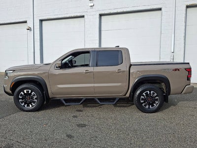 2022 Nissan Frontier Base