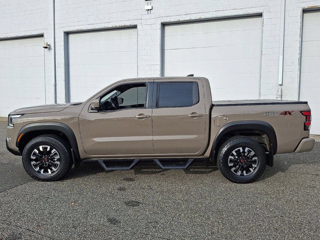 2022 Nissan Frontier Base
