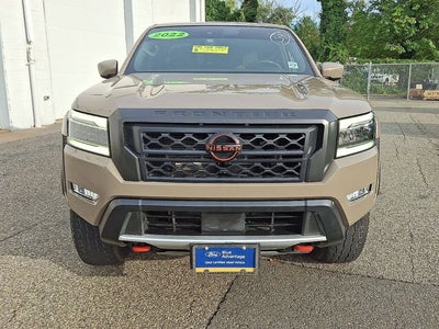 2022 Nissan Frontier Base