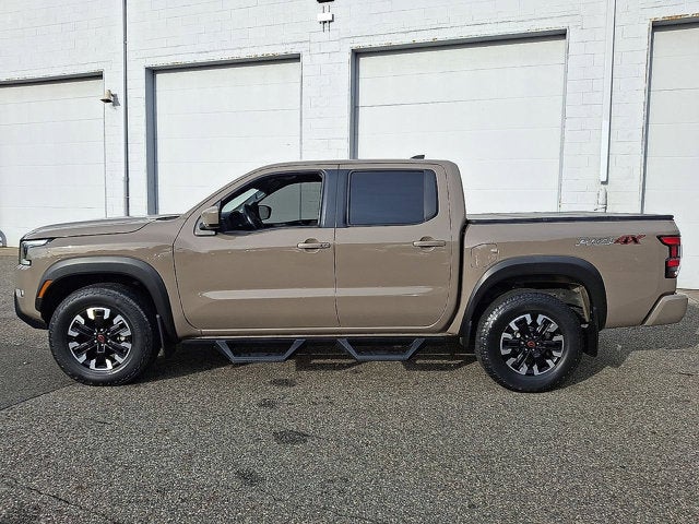 2022 Nissan Frontier Base