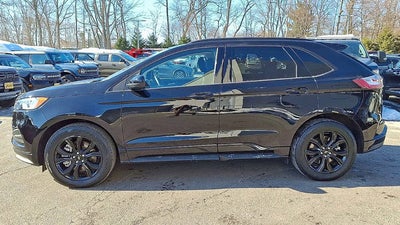 2022 Ford Edge SE