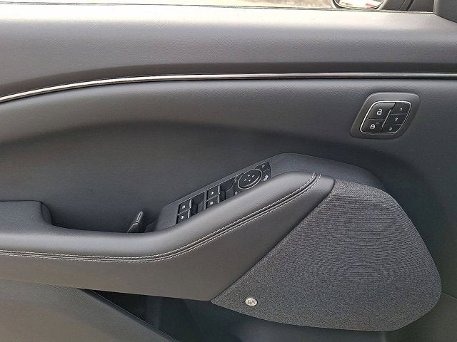 2023 Ford Mustang Mach-E Base