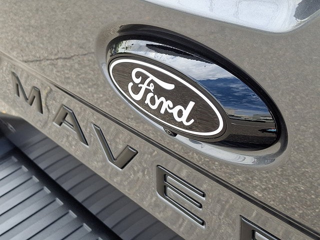 2025 Ford Maverick Base