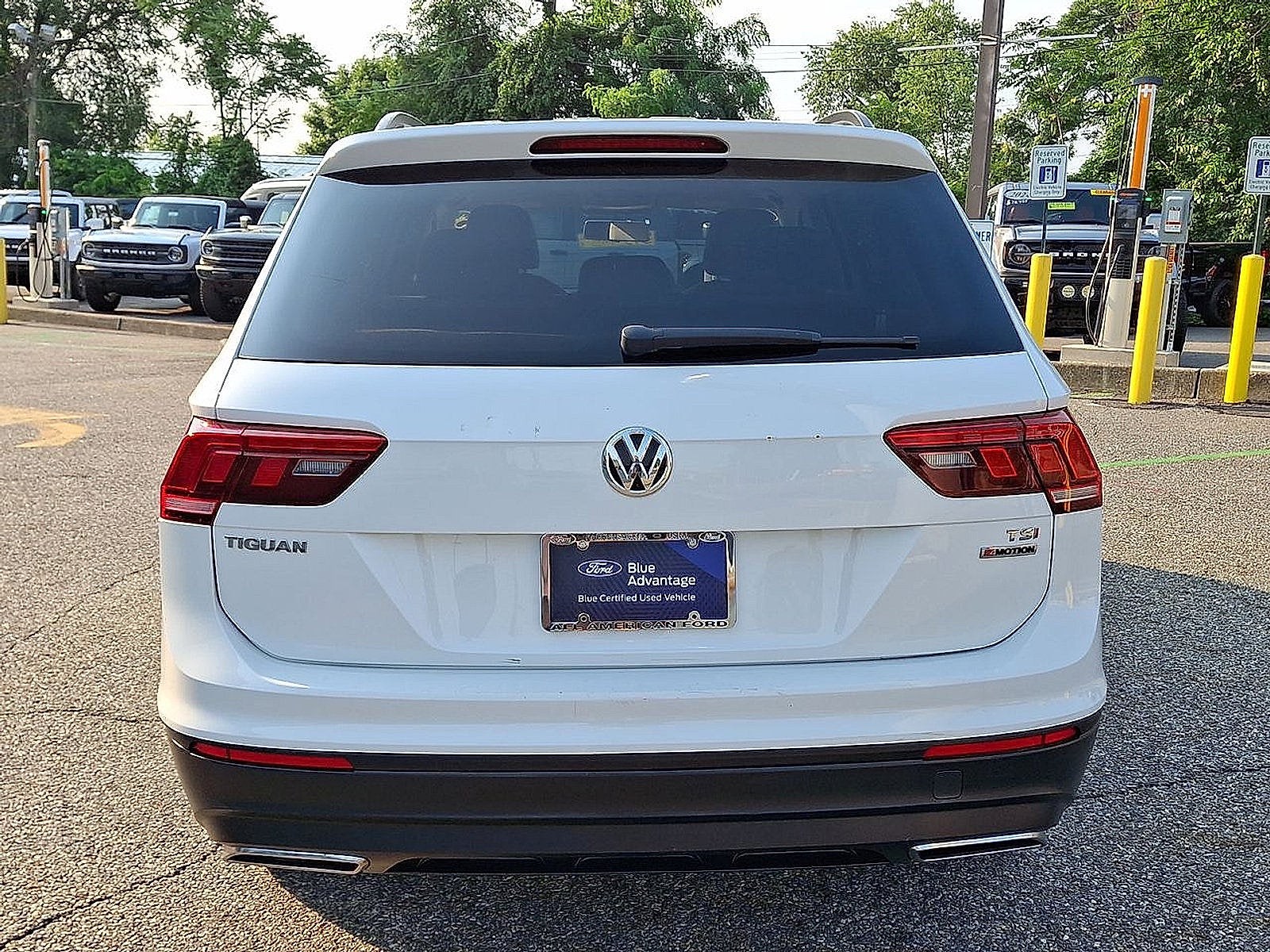 2018 Volkswagen Tiguan S