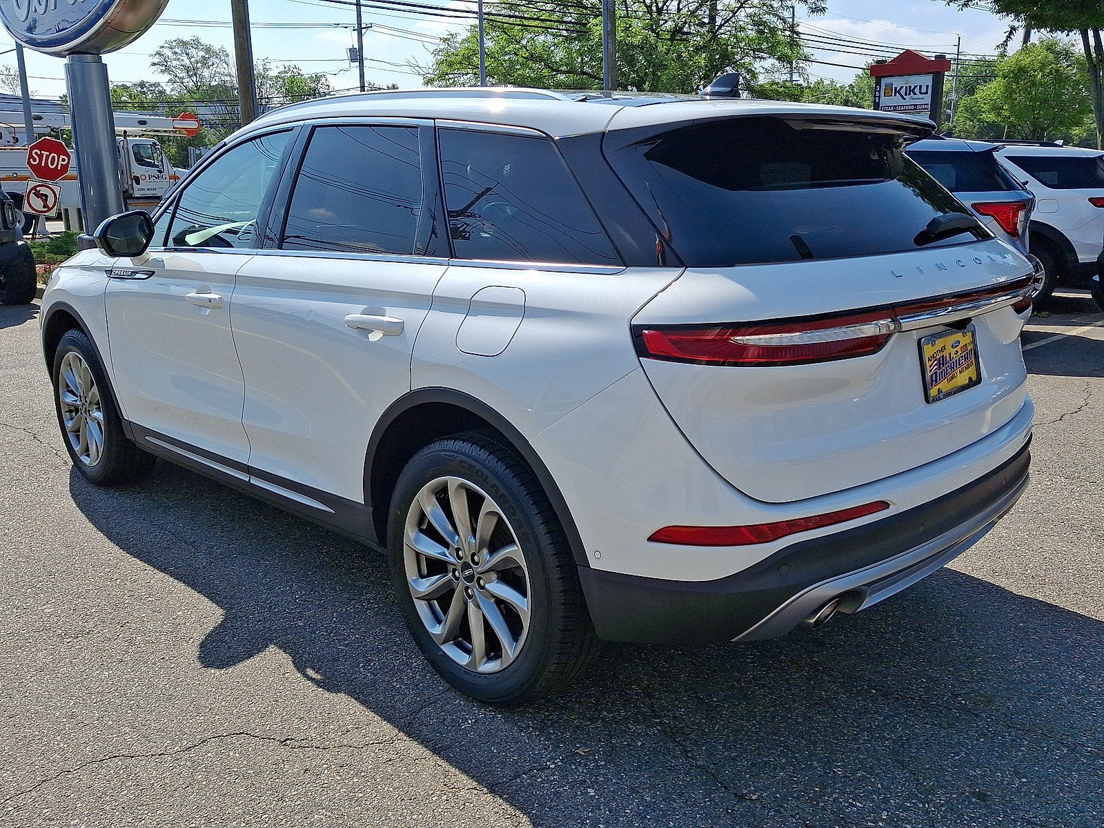2022 Lincoln Corsair Standard