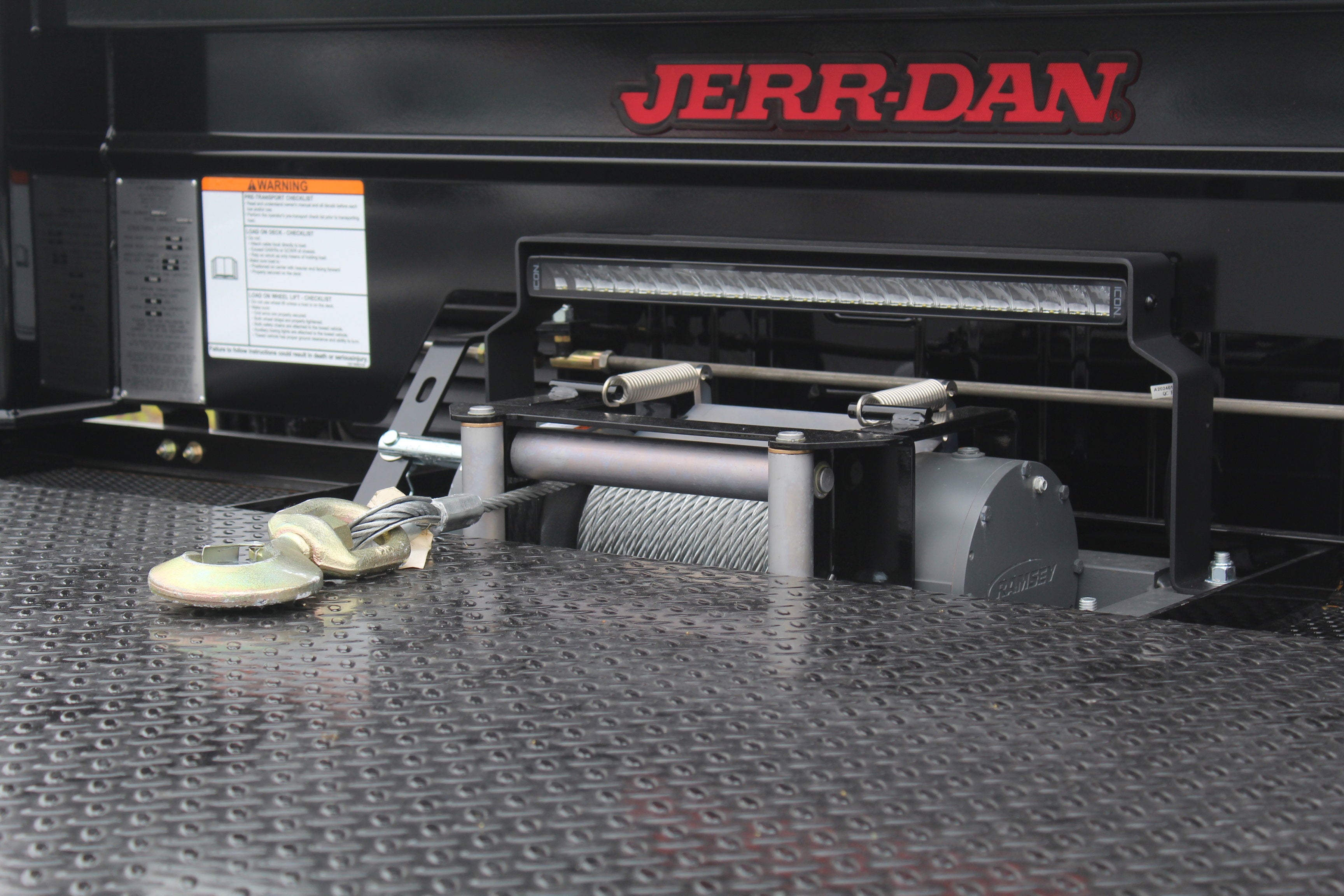 2026 Ford F-550 Jerr-Dan 6-Ton Dual-Angle Steel XLP SD Carrier