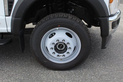 2025 Ford Chassis Cab F-550® XL