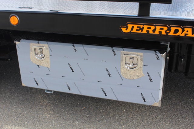 2026 Ford F-550 Jerr-Dan 6-Ton Steel XLP SD Carrier