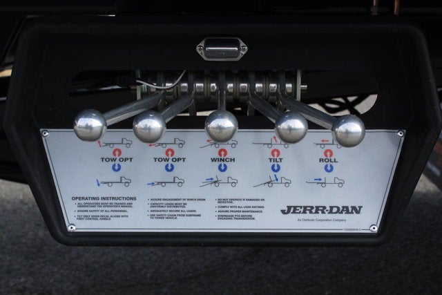 2026 Ford F-550 Jerr-Dan 6-Ton Steel XLP SD Carrier