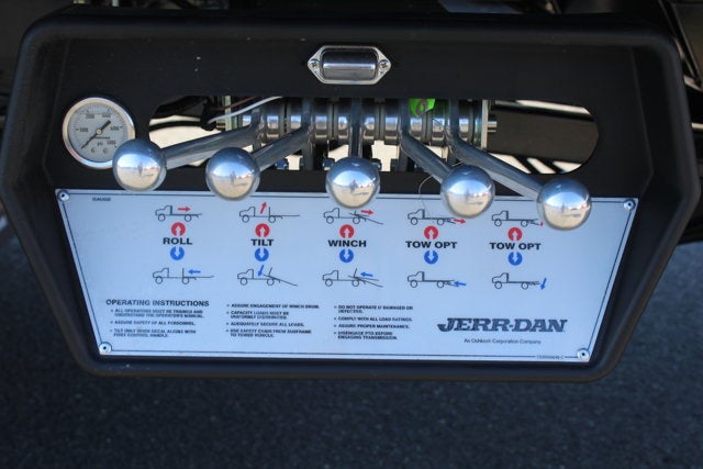 2026 Ford F-550 Jerr-Dan 6-Ton Steel XLP SD Carrier