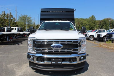 2025 Ford Chassis Cab F-350® XL