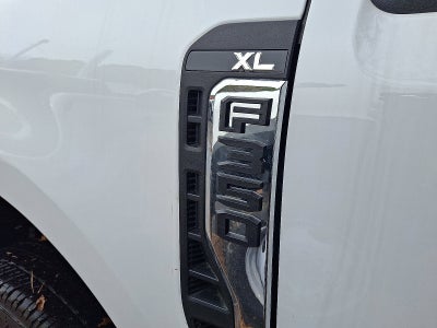 2026 Ford Chassis Cab F-350® XL