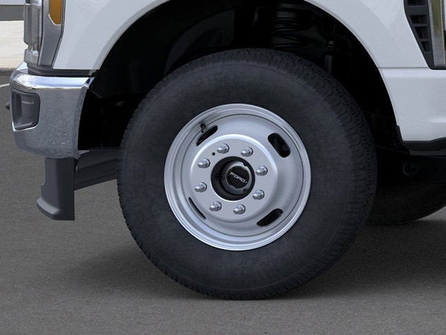 2026 Ford Chassis Cab F-350® XL