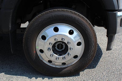 2025 Ford Chassis Cab F-550® XLT