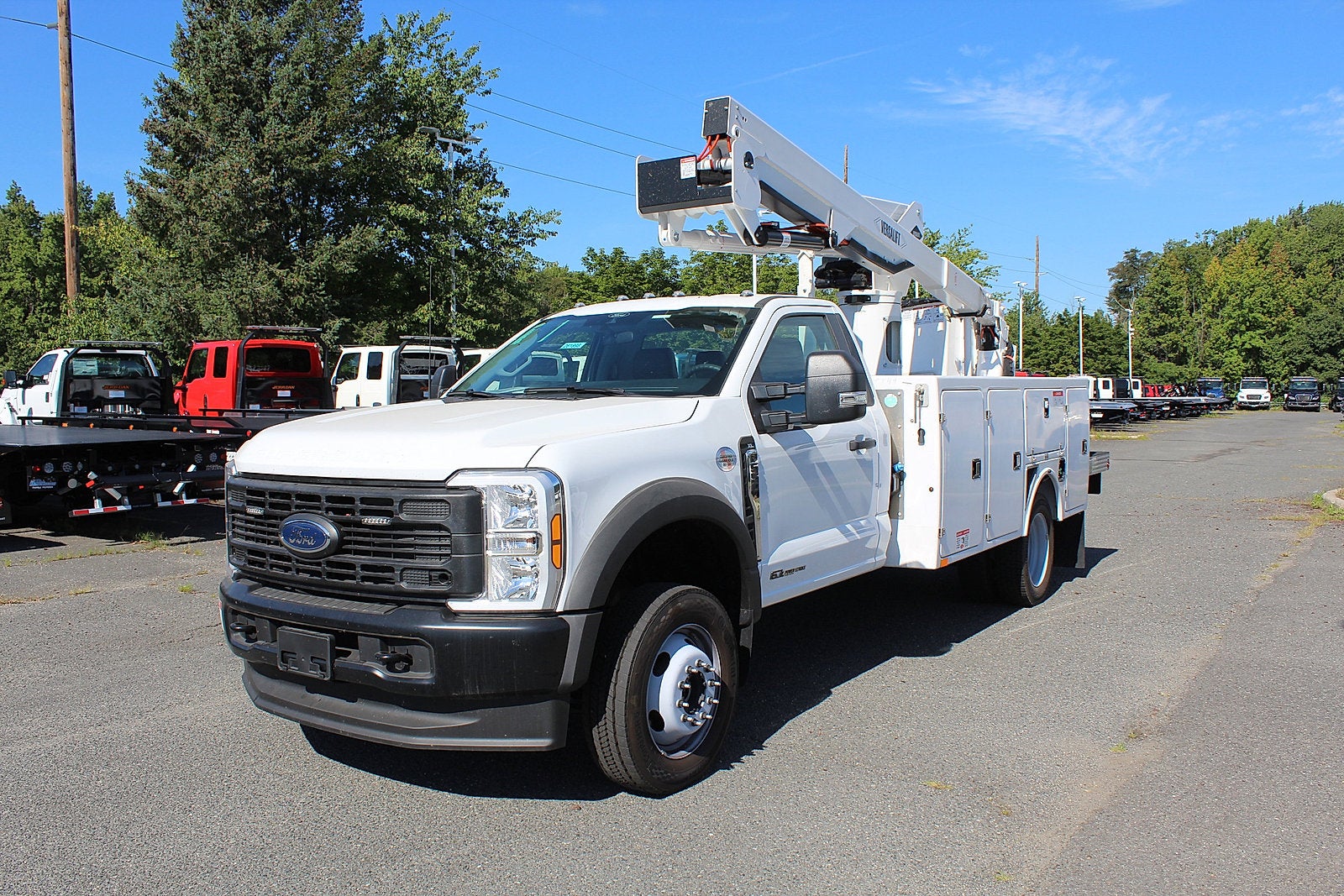 2026 Ford Open Service Utility 11 FT Bucket Regular Cab F-550 4x4