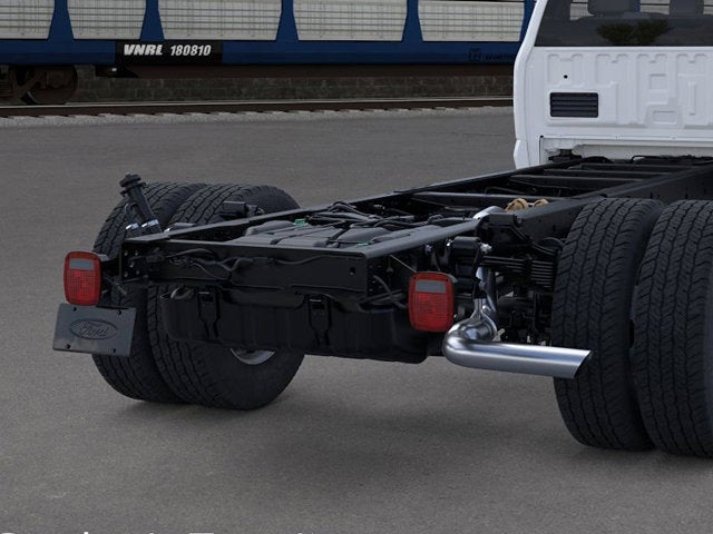 2025 Ford Chassis Cab F-600® XL