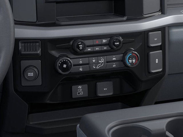 2025 Ford Chassis Cab F-600® XL