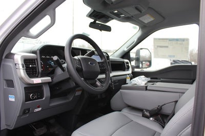 2025 Ford Chassis Cab F-600® XL