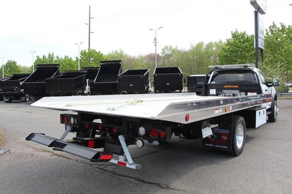 2024 Ford Chassis Cab F-600® XLT in Hackensack, NJ - All American Ford of Hackensack