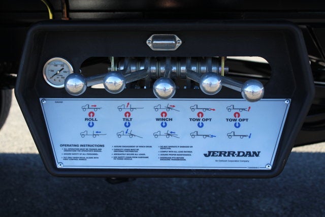 2026 Ford F-650 Jerr-Dan 6-Ton Steel XLP SD Carrier