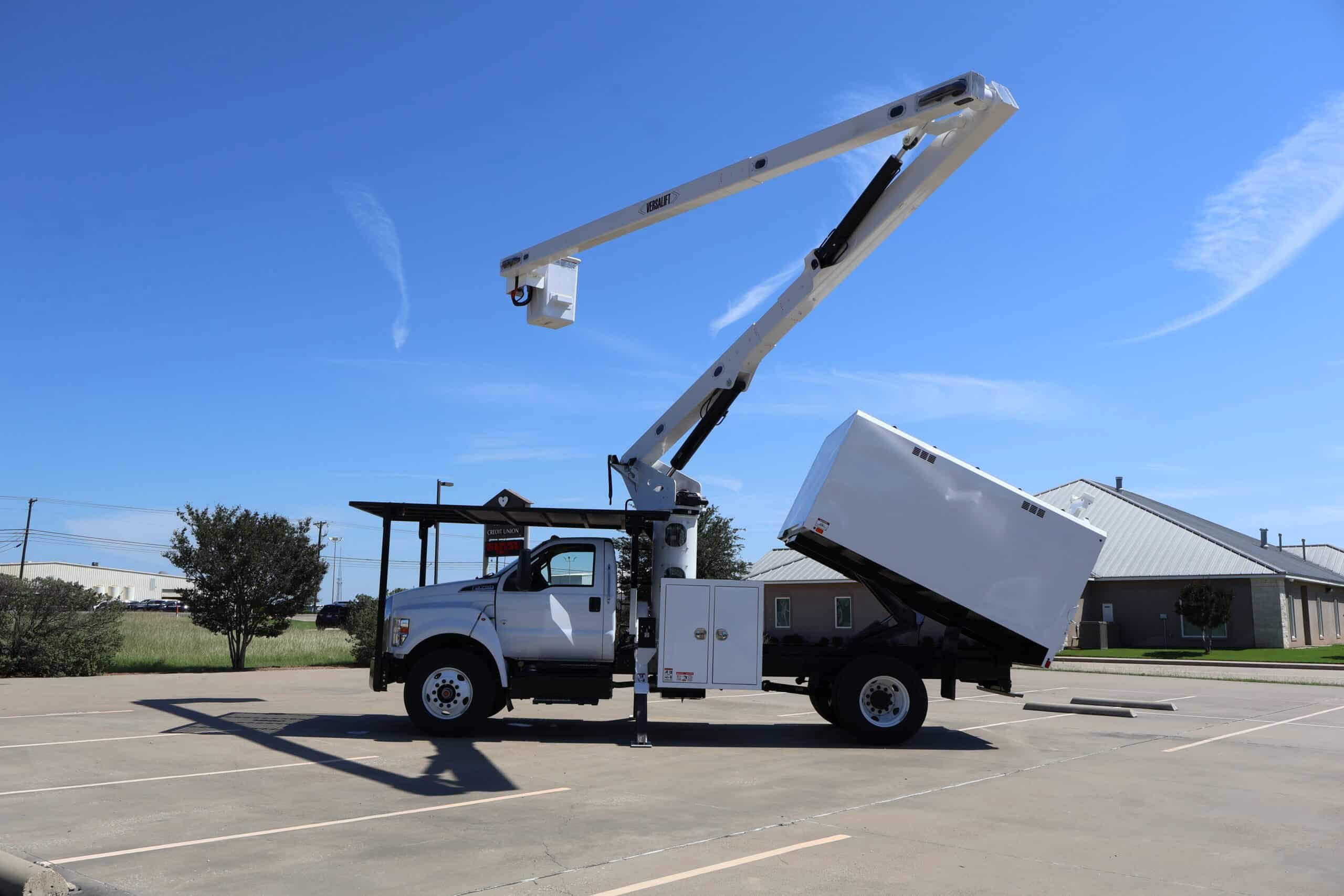 2026 Ford F-750 Chipper Truck