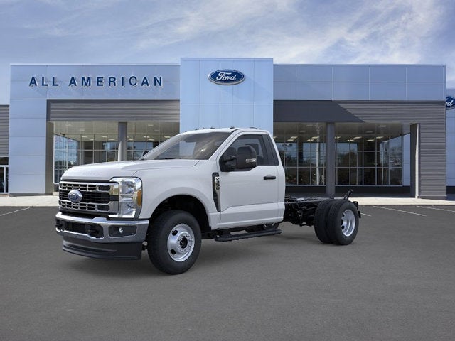 2026 Ford Chassis Cab F-350® XL