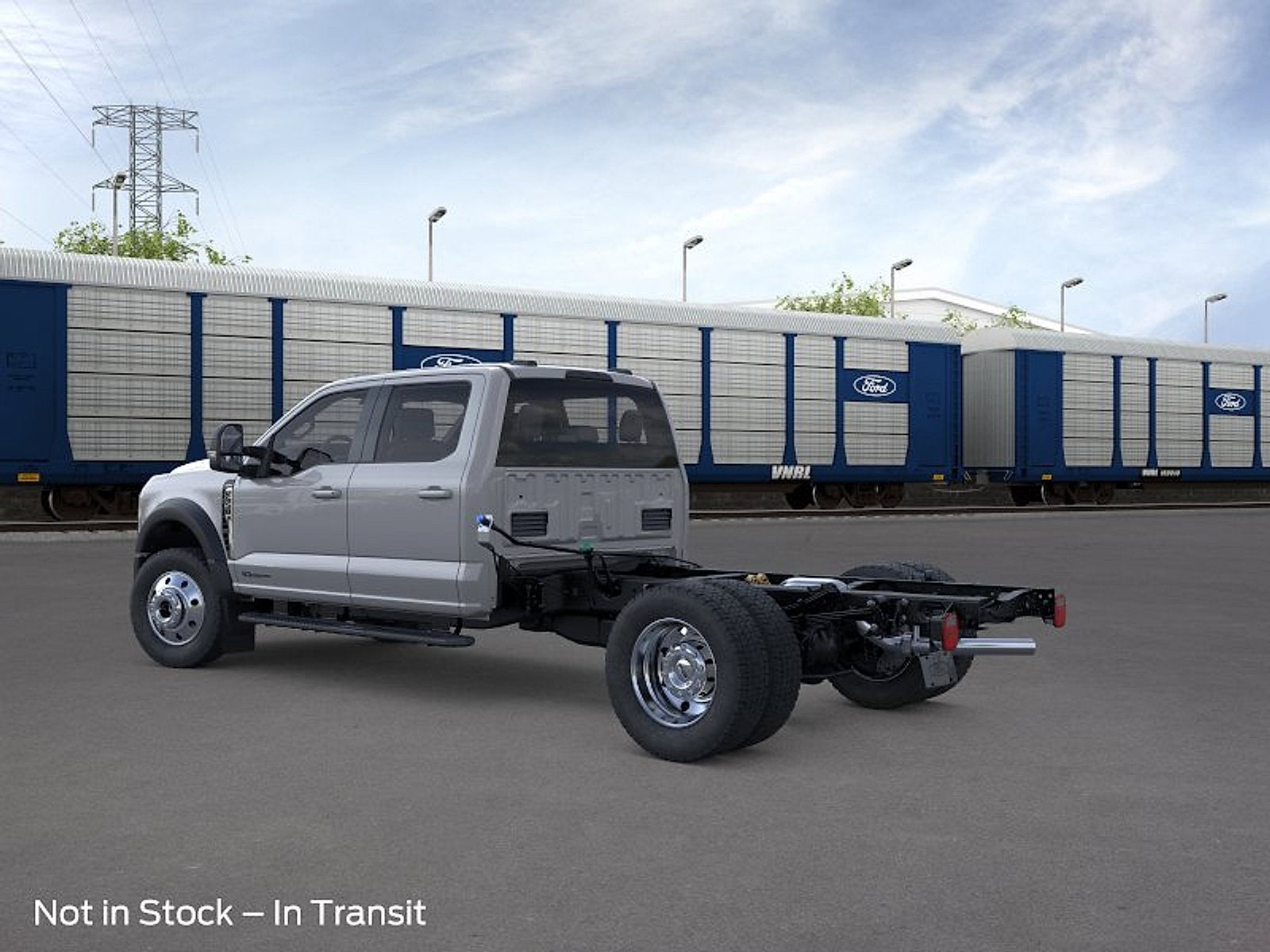 2026 Ford Super Duty F-550 DRW LARIAT