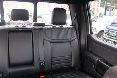 2027 Ford Chassis Cab F-550® Platinum