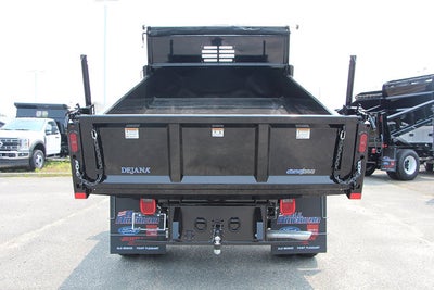 2025 Ford Chassis Cab F-550® XL