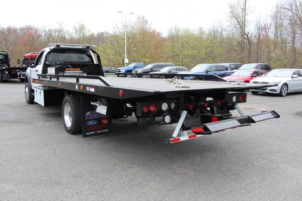 2024 Ford Chassis Cab F-550® XLT in Hackensack, NJ - All American Ford of Hackensack