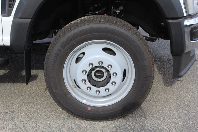 2025 Ford Chassis Cab F-550® XL