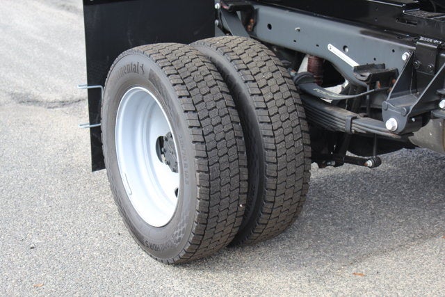 2025 Ford Chassis Cab F-550® XL