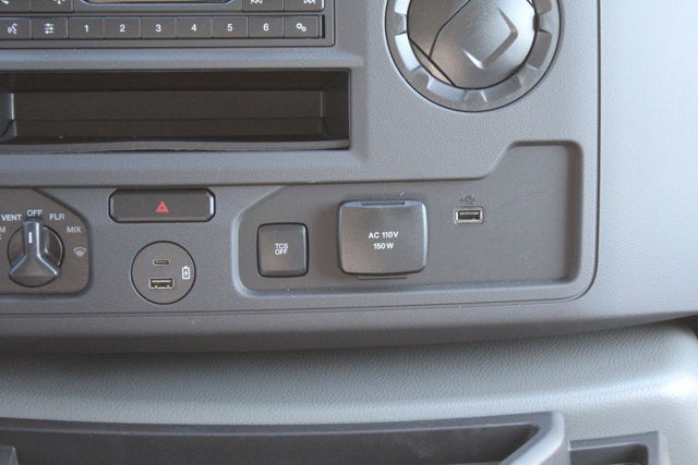 2026 Ford Econoline Cutaway E-350 SRW