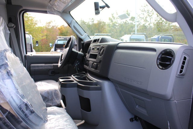 2026 Ford Econoline Cutaway E-350 SRW