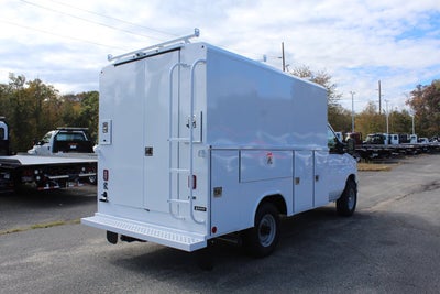 2026 Ford Econoline Cutaway E-350 SRW