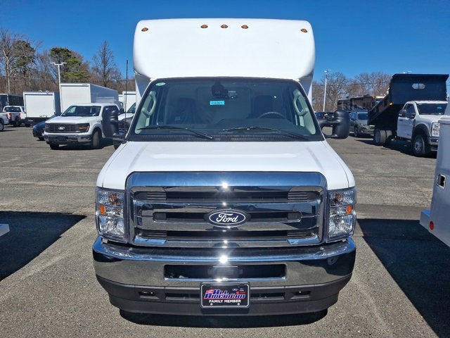 2026 Ford Econoline Cutaway E-350 SRW