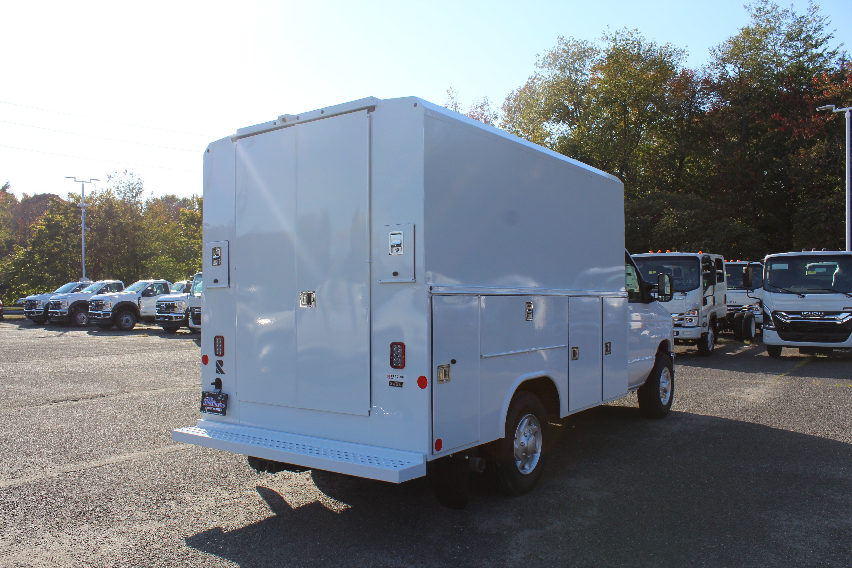 2027 Ford Econoline Cutaway E-350 SRW