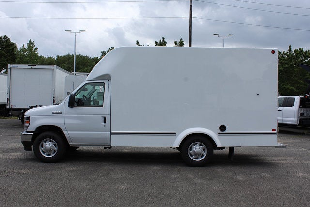 2026 Ford Econoline Cutaway E-350 SRW