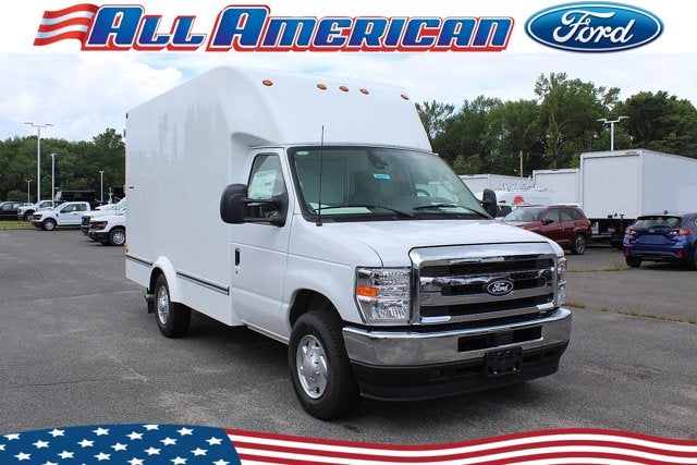 2026 Ford Econoline Cutaway E-350 SRW