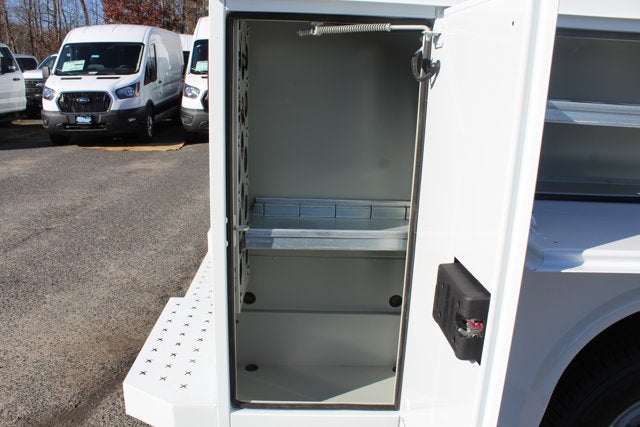 2026 Ford Econoline Cutaway E-350 SRW