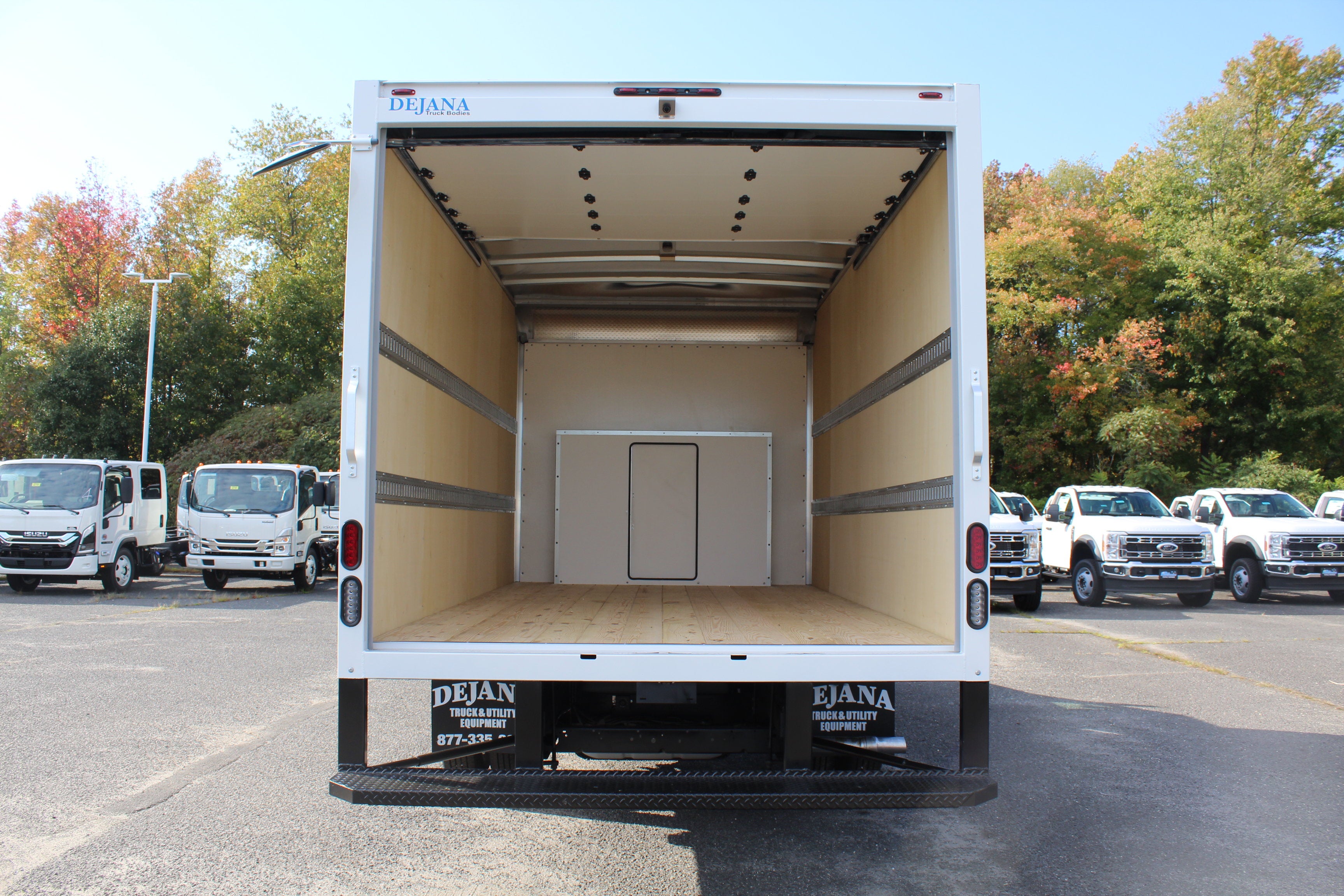 2027 Ford Econoline Cutaway E-350 SRW