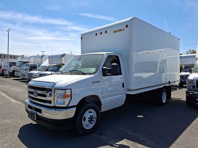 2026 Ford Econoline Cutaway E-350 SRW