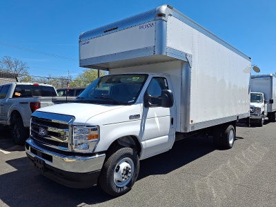 2027 Ford Econoline Cutaway E-450 DRW