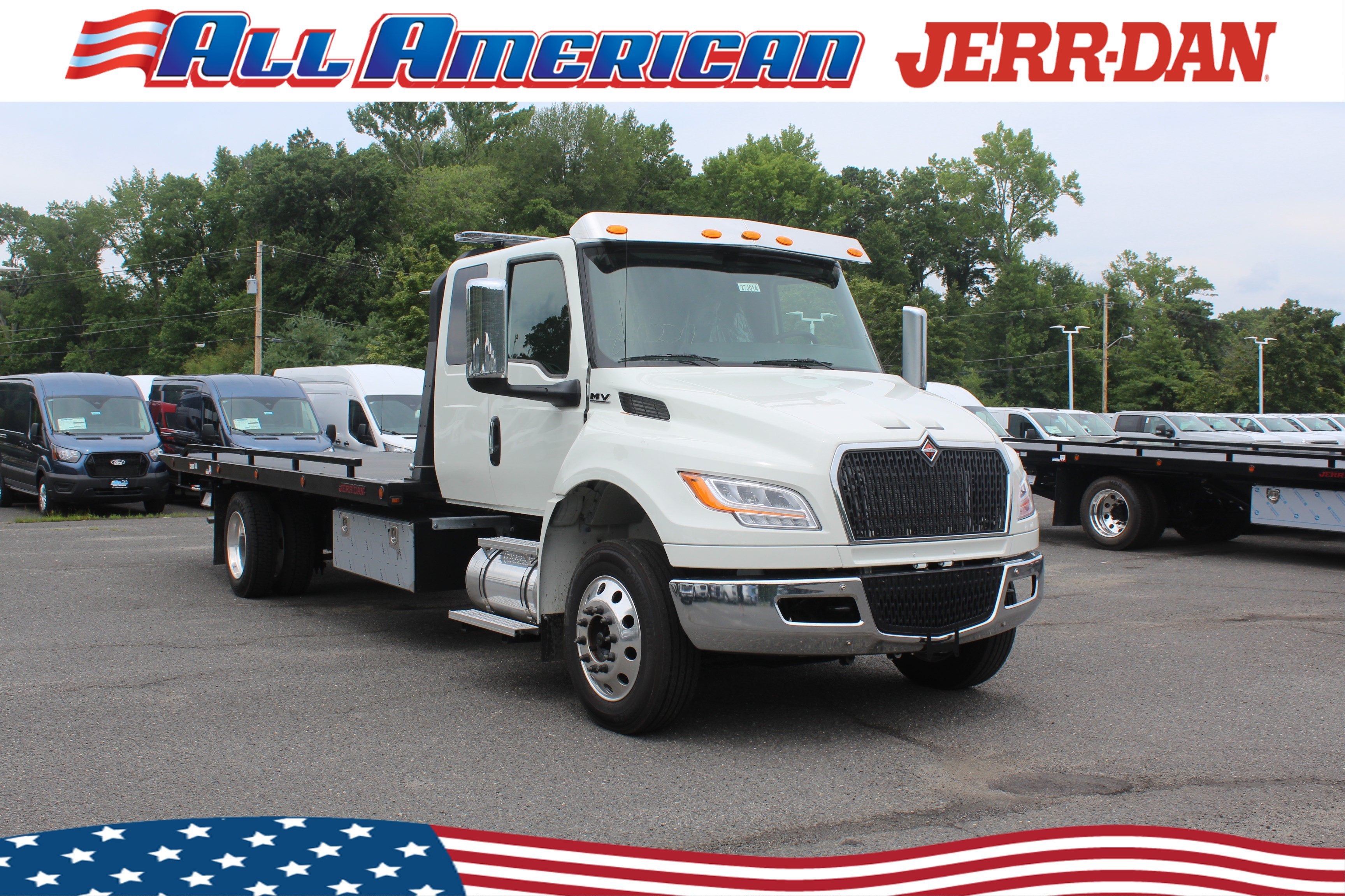 2027 International MV607 Jerr-Dan 6-Ton Steel XLP SD Carrier