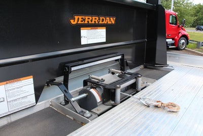 2025 Peterbilt 536 22' Aluminum XLP Jerr-Dan Carrier