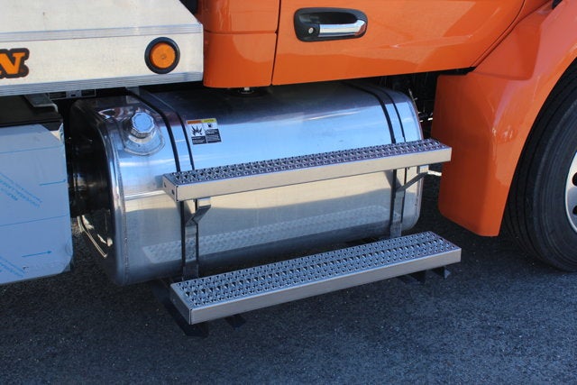 2025 Peterbilt 536 22 FT Aluminum 4x2 Carrier Jerr-Dan