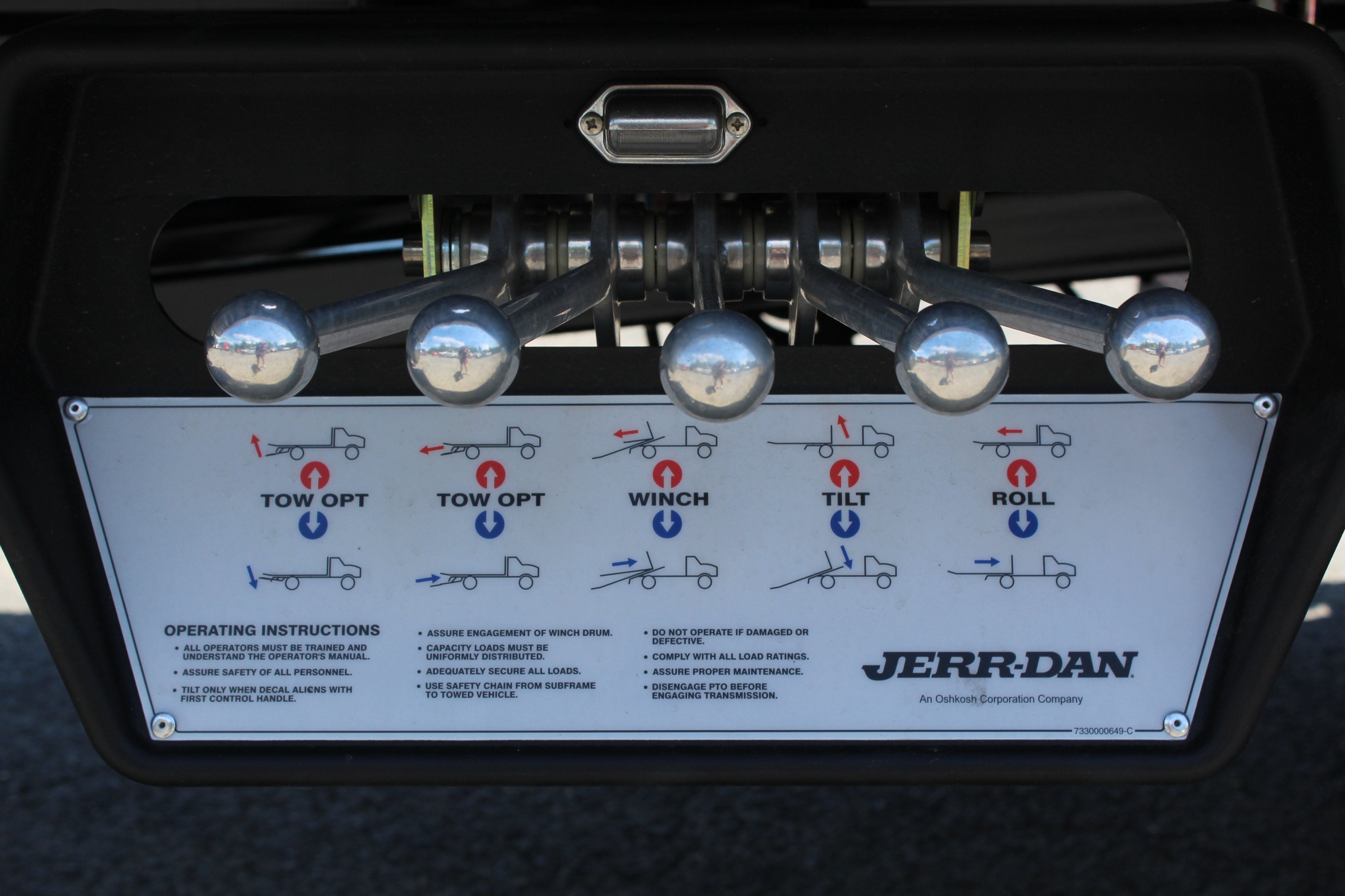 2026 RAM 5500 Jerr-Dan 6-Ton Dual-Angle Aluminum XLP SD Carrier