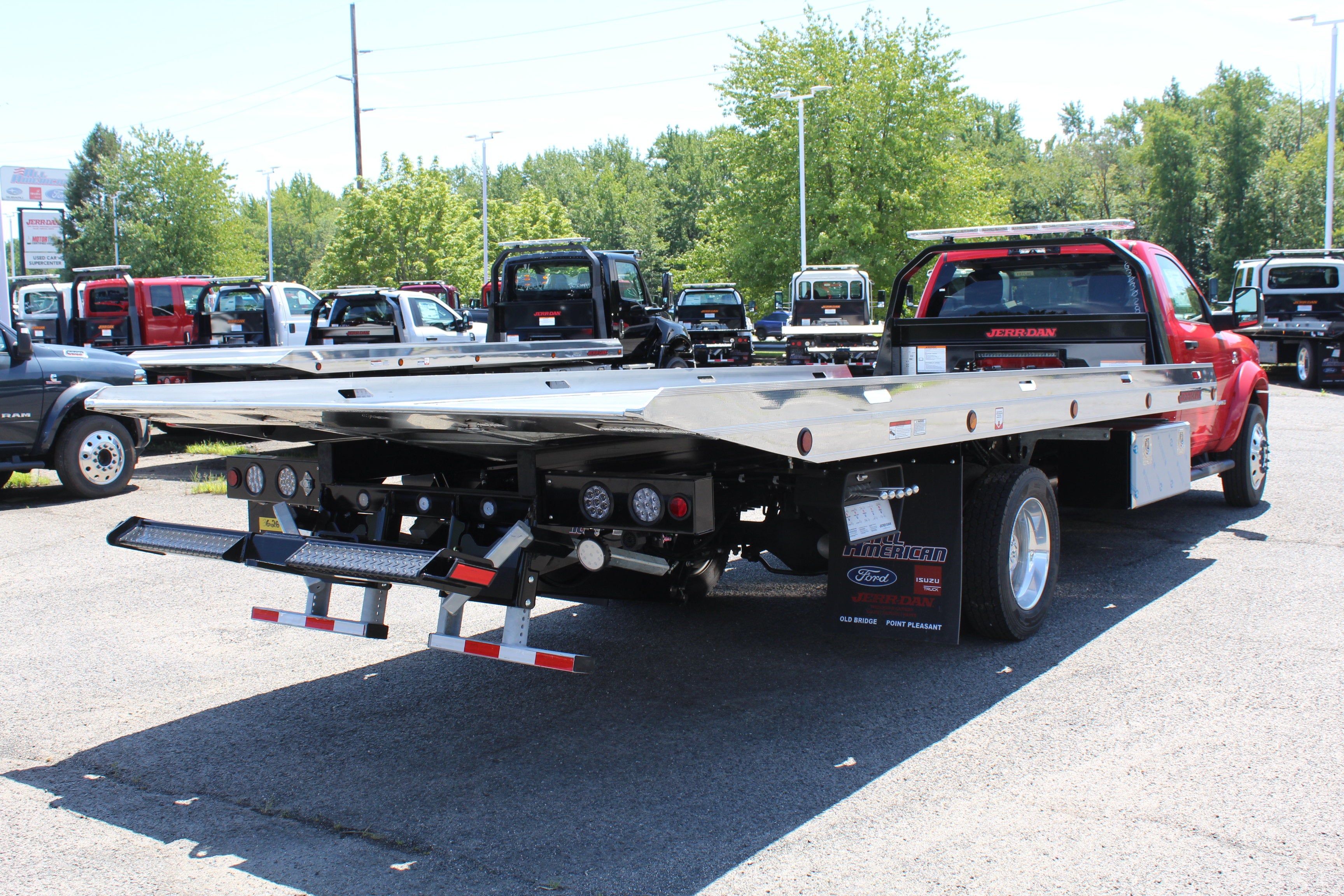 2026 RAM 5500 Jerr-Dan 6-Ton Dual-Angle Aluminum XLP SD Carrier