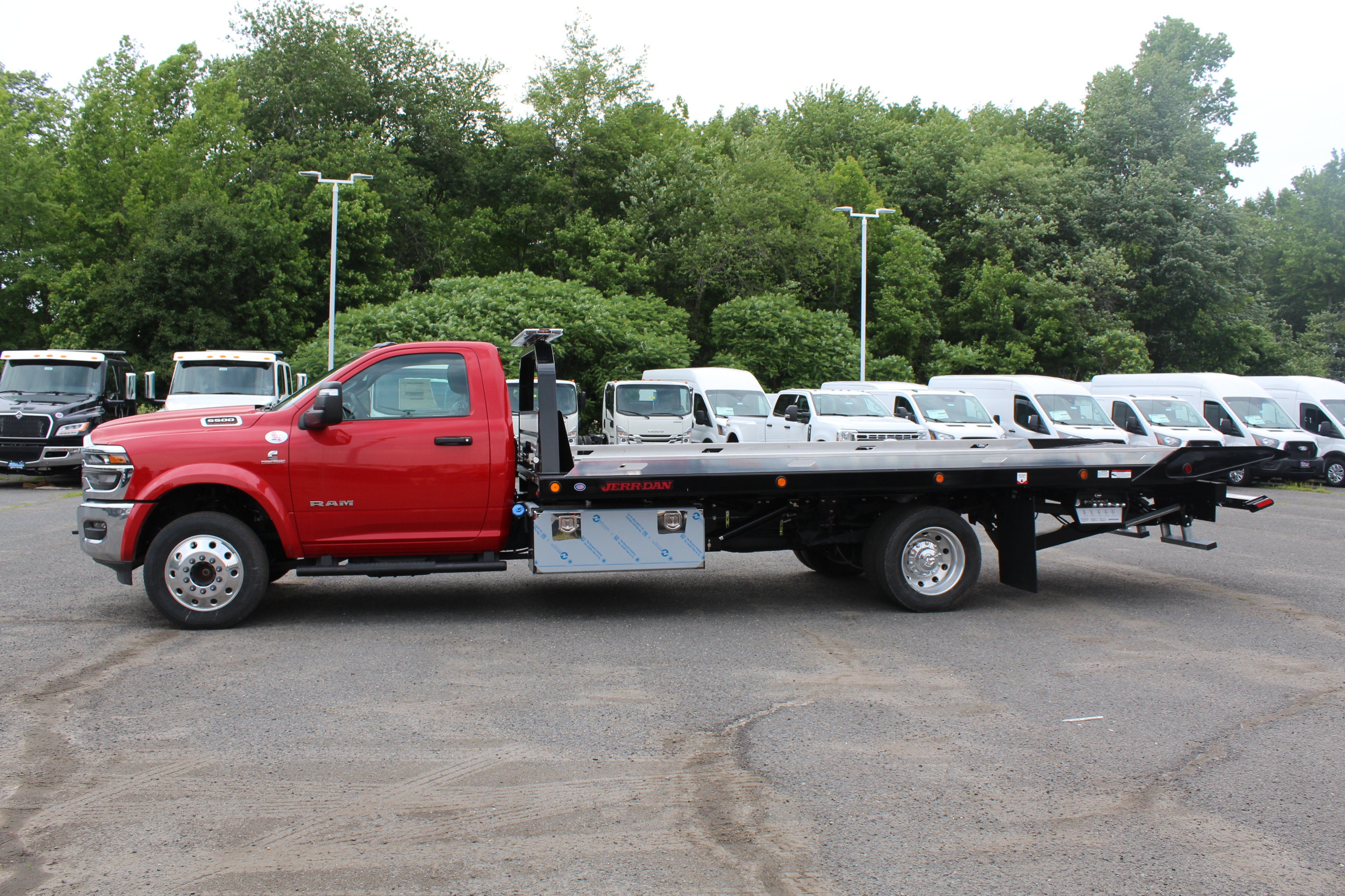 2026 RAM 5500 Jerr-Dan 6-Ton Dual-Angle Steel XLP SD Carrier